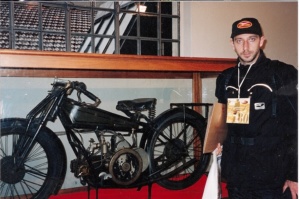 Mandello 2001- (10)_thO